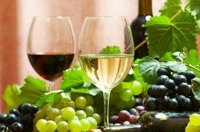 Gdzie kupić dobre różowe wino do trzydziestu złotych?