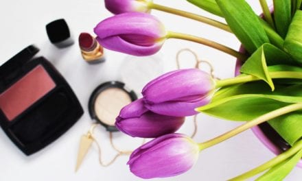 Jak powinien wyglądać pędzel do nakładania makijażu?