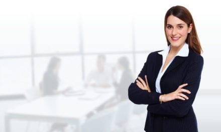 Jak modnie ubierać się do pracy?