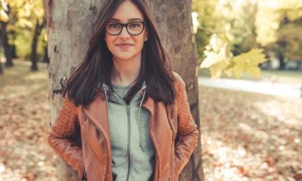 Jak dopasować oprawki do kształtu twarzy?