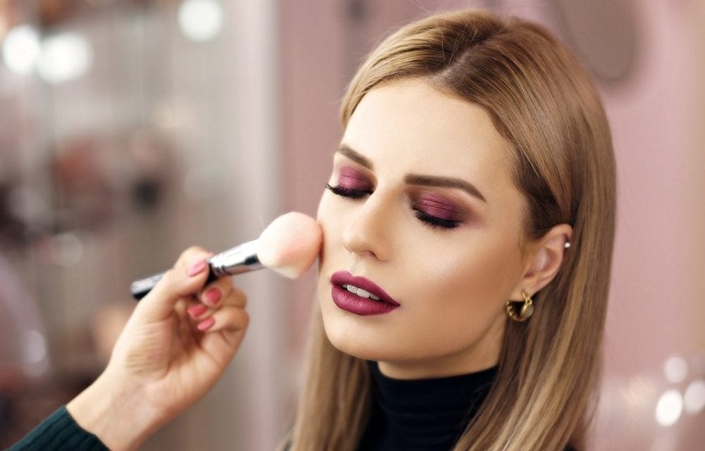 5 makijażowych tricków według gwiazd czerwonego dywanu