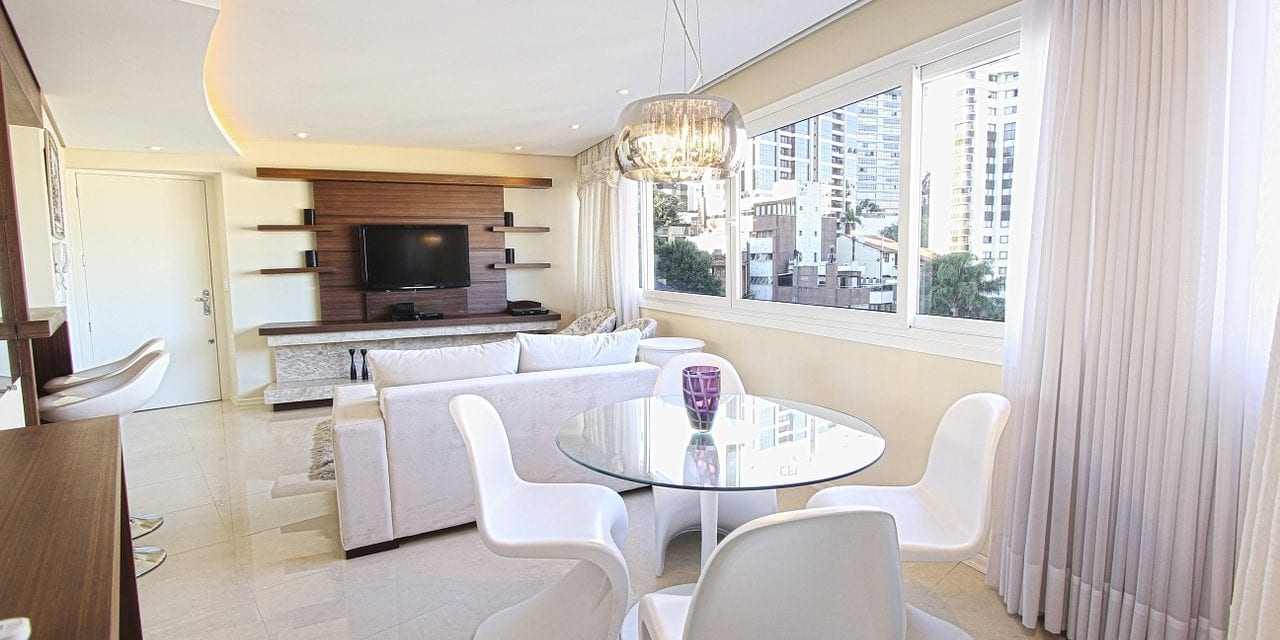 Jaki stół sprawdzi się w każdym domu?