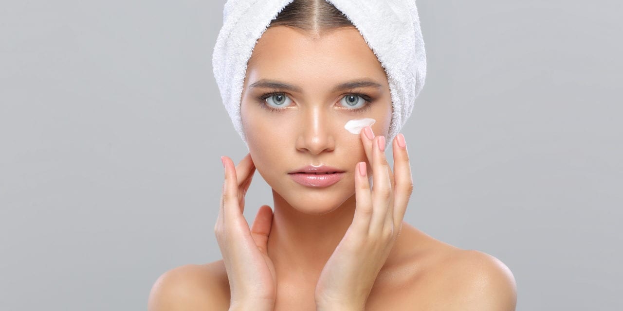 Jakie cechy powinien mieć dobry krem pod oczy?