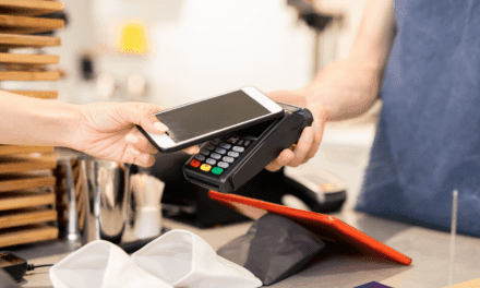 Jak płacić telefonem? Instrukcja krok po kroku