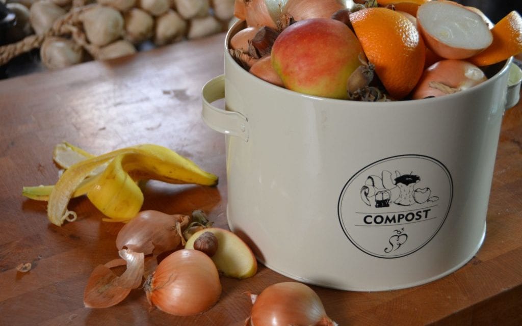 3 akcesoria ogrodnicze idealne na prezent