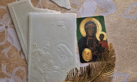 Obrusy świąteczne – skuteczne sposoby dekoracji stołu na bożonarodzeniowy czas!