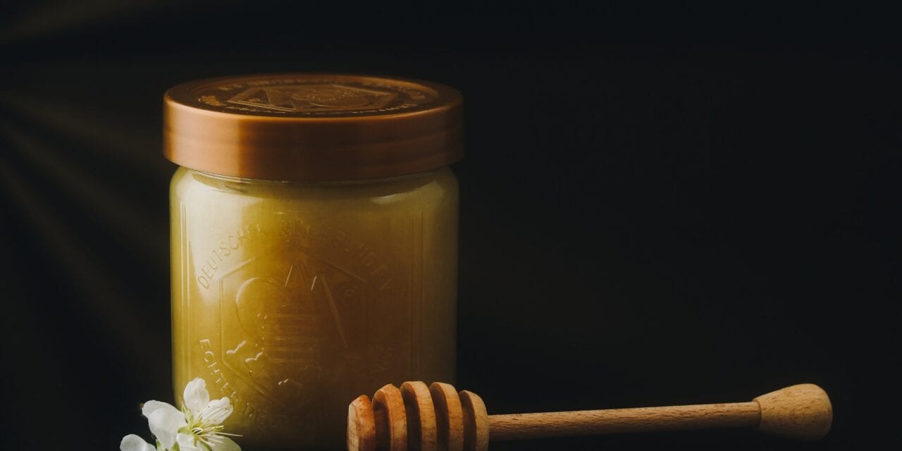 Miód – poznaj jego odmiany i cenne właściwości!