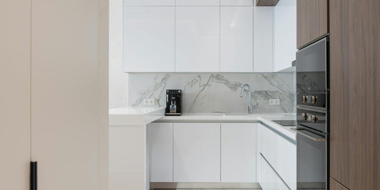 Kuchnia jako serce domu: jak stworzyć przyjazną przestrzeń?