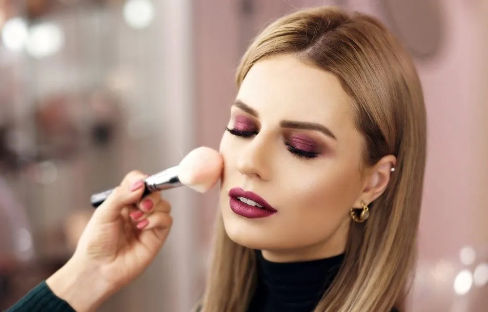 5 makijażowych tricków według gwiazd czerwonego dywanu