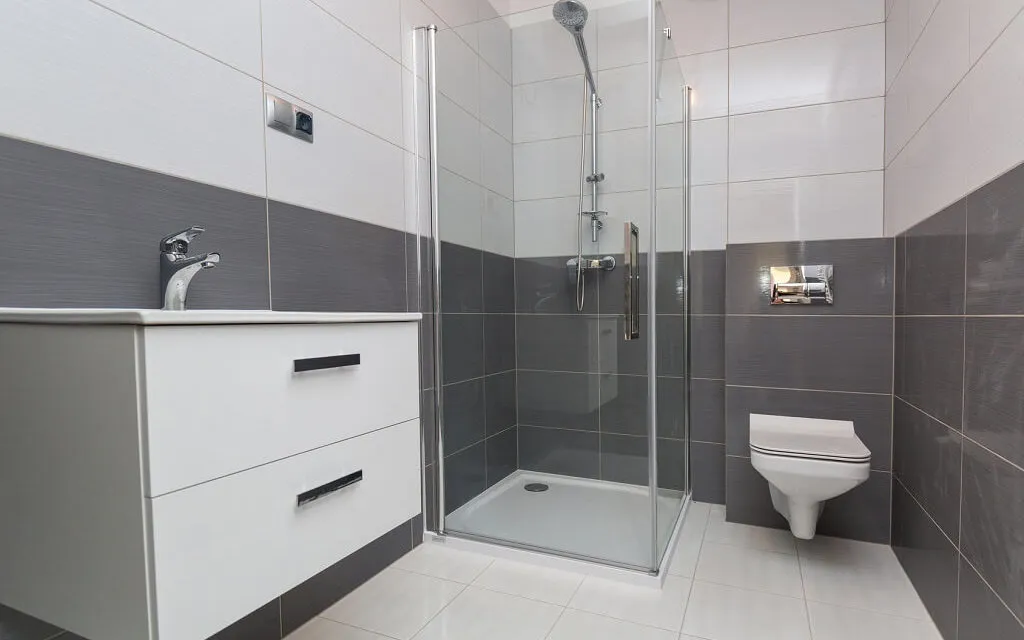 Jak wybrać przycisk do spłuczki?