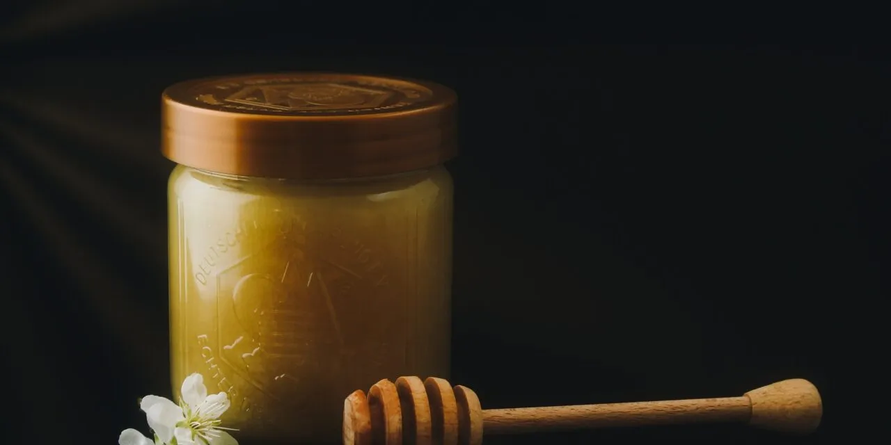 Miód – poznaj jego odmiany i cenne właściwości!