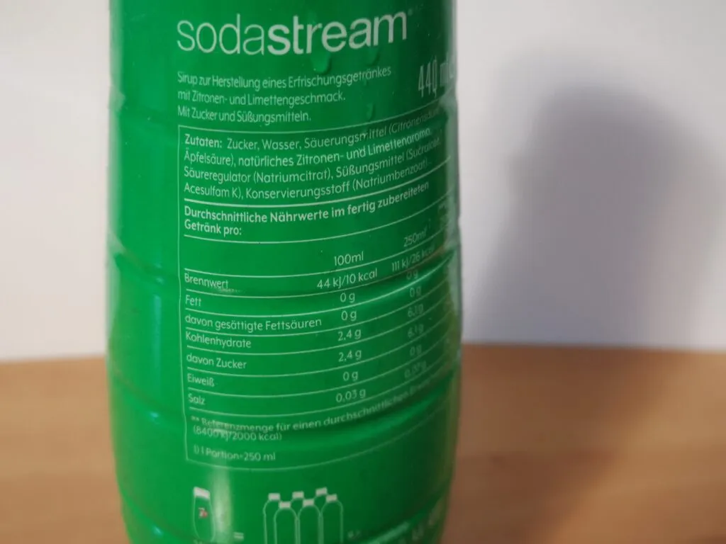 Zdjęcie butelki z syropem