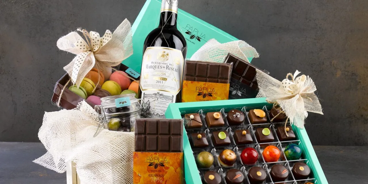 Kosze prezentowe – skomponuj prezent doskonały!