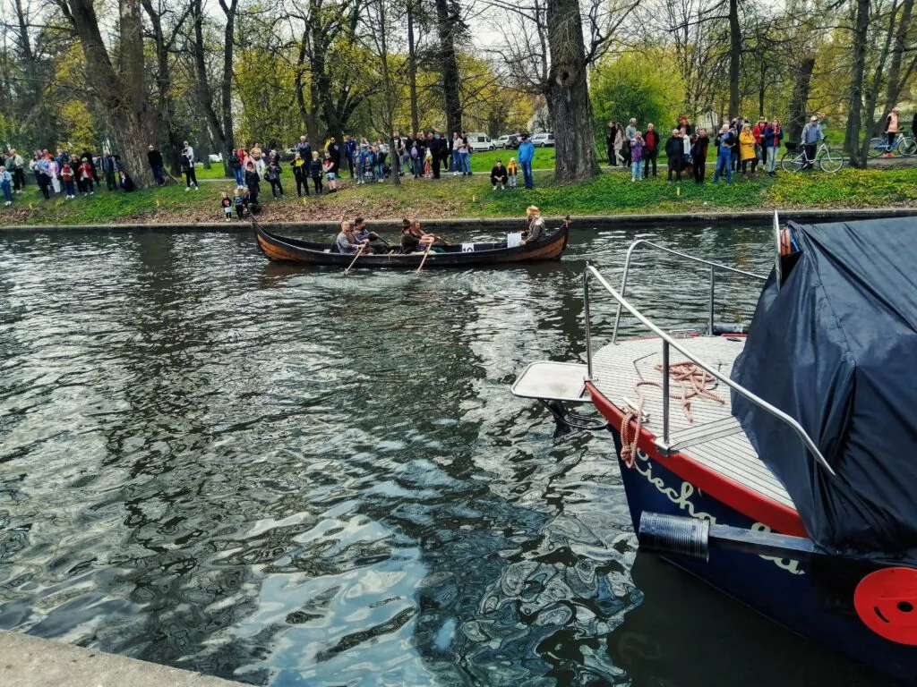 Zdjęcie z pokazu sprzętu wojskowego