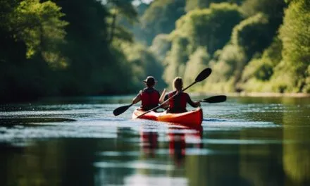 Ekologiczne spływy kajakowe – jak cieszyć się przyrodą i dbać o rzeki?